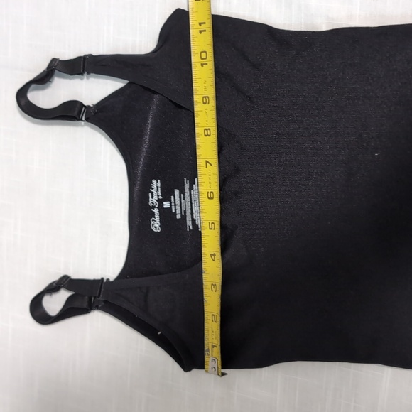 Black Fuchsia shapewear tank top black, size medium - Picture 7 of 8